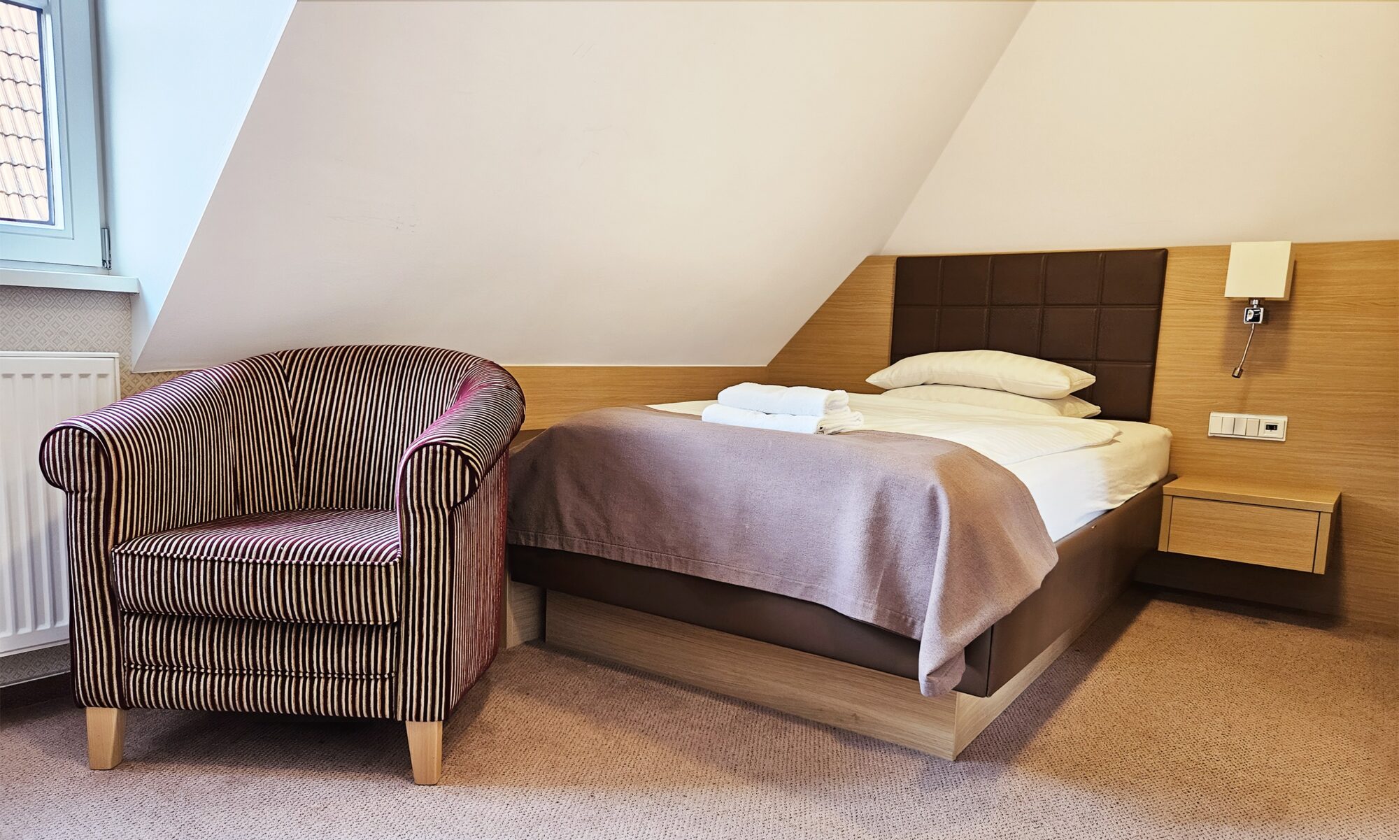 Einbettzimmer_01
